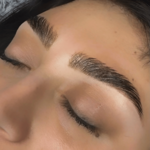 Brow Lamination & Tint